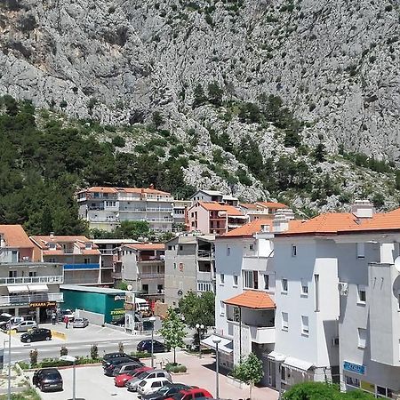 Apartment Max Omiš Extérieur photo